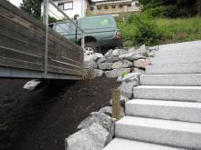 Granitblockstufen mit Wassserbausteinen _5_.JPG